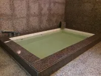 Tokiwa Ryokan Hotels near Urami Waterfall