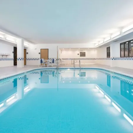 FairBridge Inn & Suites Thornton