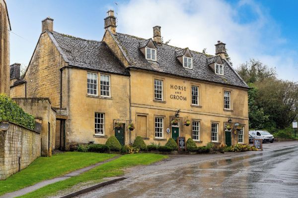 Horse and Groom