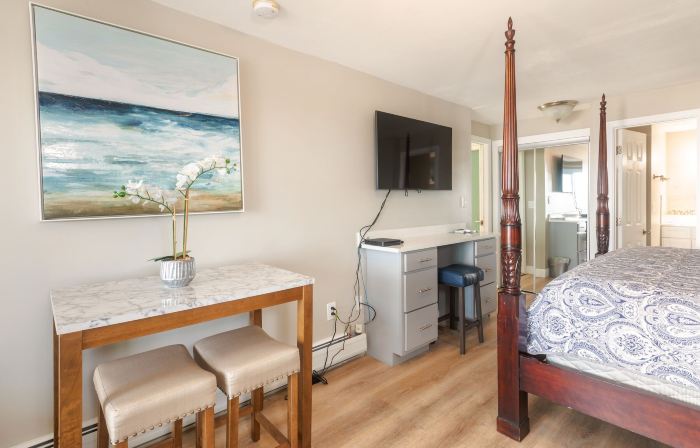 The Atlantic Motel