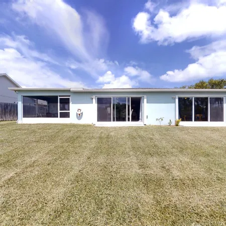 116 La Riviere Rd