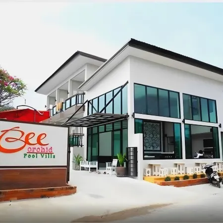 Bee Orchid Pool Villa