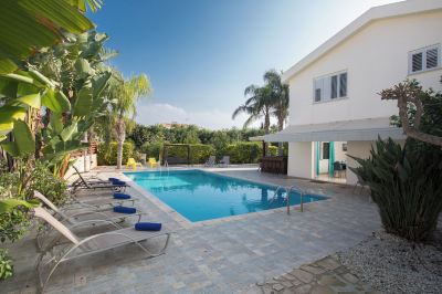 Villa, 4 Bedrooms, Smoking, Private Pool Ayia Napa Holiday Villa at26 Photo