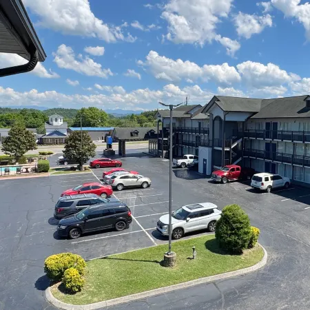 Baymont by Wyndham Sevierville Pigeon Forge