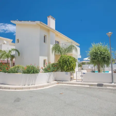 Protaras Delfini Villa DV8