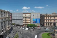 Naples Plaza Downtown - 4-Star