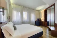 Hotel Carlton