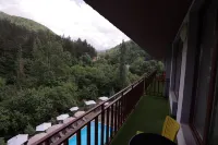 Best Western Plus Paradise Hotel Dilijan - Mountain View