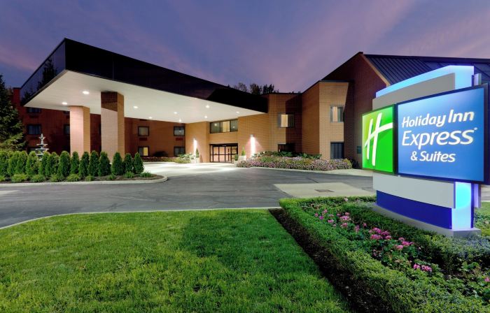 Holiday Inn Express Mentor Banquet Center by IHG