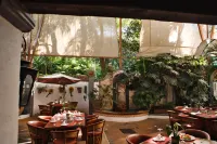 Villa Bonita les Terrasses - breakfast