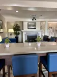 里賈納溫德姆Travelodge套房/Eastgate Bay酒店 - 宠物友好