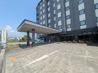 Hotel Route-Inn Nagaizumi Numazu Inter 1 - parking