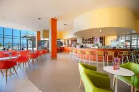 Servigroup Marina Playa - ที่มีบาร์