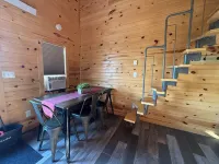 Frenchy's Hideaways 小屋#4 - 小木屋