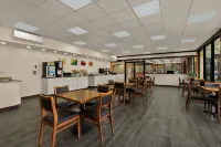 Quality Inn - breakfast