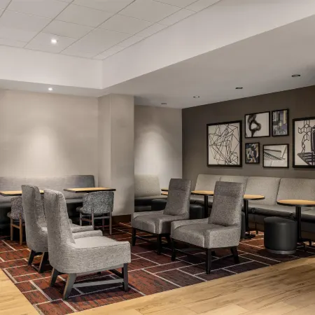 Hyatt Place San Antonio Riverwalk