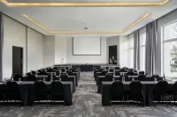 Protea Hotel Stellenbosch and Conference Centre - parking