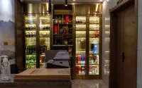 G.C Royal Hotel - bar