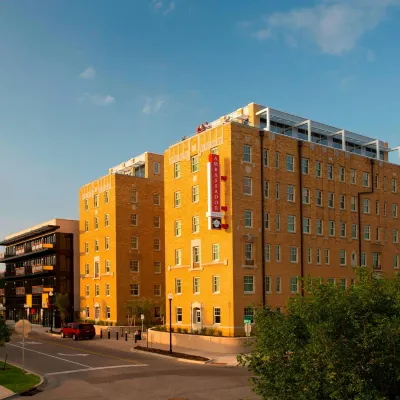 Ambassador Hotel Oklahoma City, Autograph Collection Hotels near Sellars Park