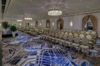 The Historic Cavalier Hotel and Beach Club, Autograph Collection - parking
