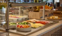 Hilton Garden Inn Leiden - breakfast