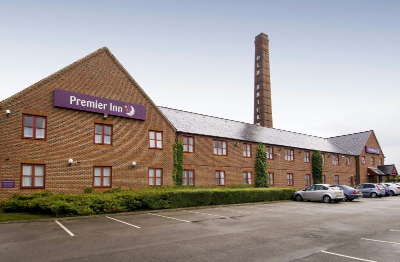 Premier Inn Leeds South (Birstall)