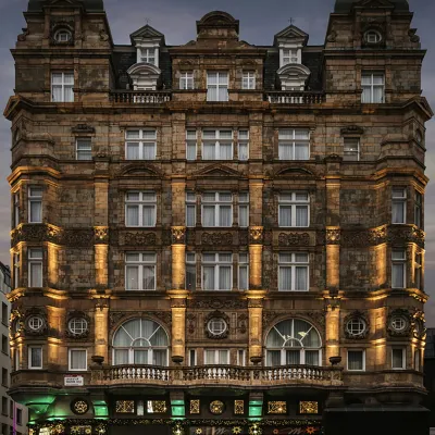 Victory House Leicester Square Hotel dekat Jalan Regent Street