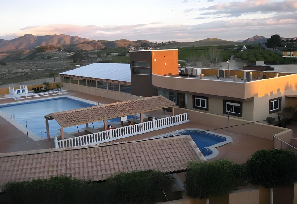Hospedium Hotel Los Periquitos - Housity