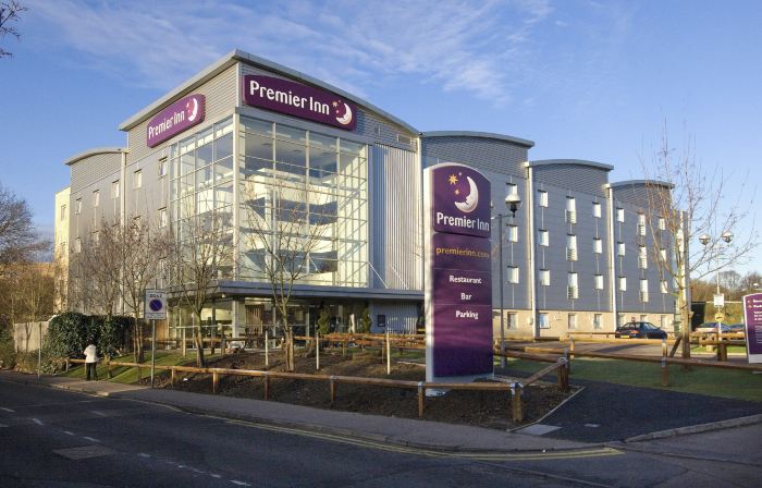 Premier Inn Watford Central