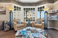 The Ocean Plaza Hotel - 2-Star