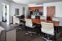 Hyatt House Parsippany Whippany - parking