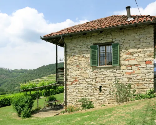 Casetta Hotels in Cortemilia
