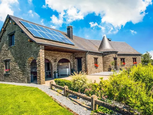 Villa in Bitvre with Garden - Parking