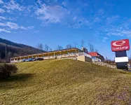 Econo Lodge Near Bluefield College Hotels near Lake Shawnee Abandoned Amusement Park