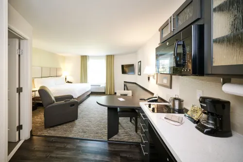 Candlewood Suites Columbus-Northeast Hotels in Harris County