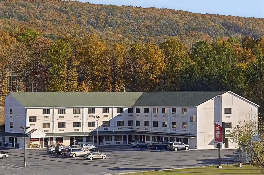 Motel 6 La Vale, MD - Cumberland