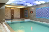 Ramada by Wyndham Bursa Çekirge Thermal & Spa - Pool