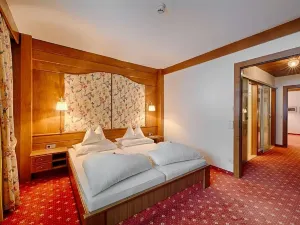 Thermenwelt Hotel Pulverer