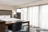 Hampton Inn & Suites la Crosse/Downtown, WI Hotels in La Crosse