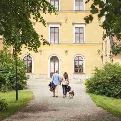 Ulfsunda Slott Hotel Exterior