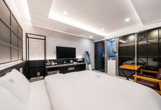 숙소 내부 전경 2