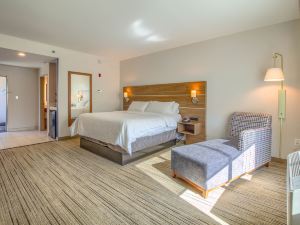 Holiday Inn Express & Suites Gulf Shores