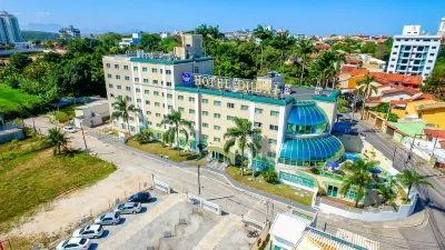Dubai Macaé by Atlântica Hotels near Carvalho Educational Center