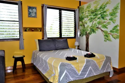 Treetop Cottage Escape in Tropical Garden Near San Ignacio のホテル