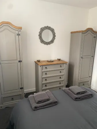 Riverside Park Ground Floor Apartment - St Neots