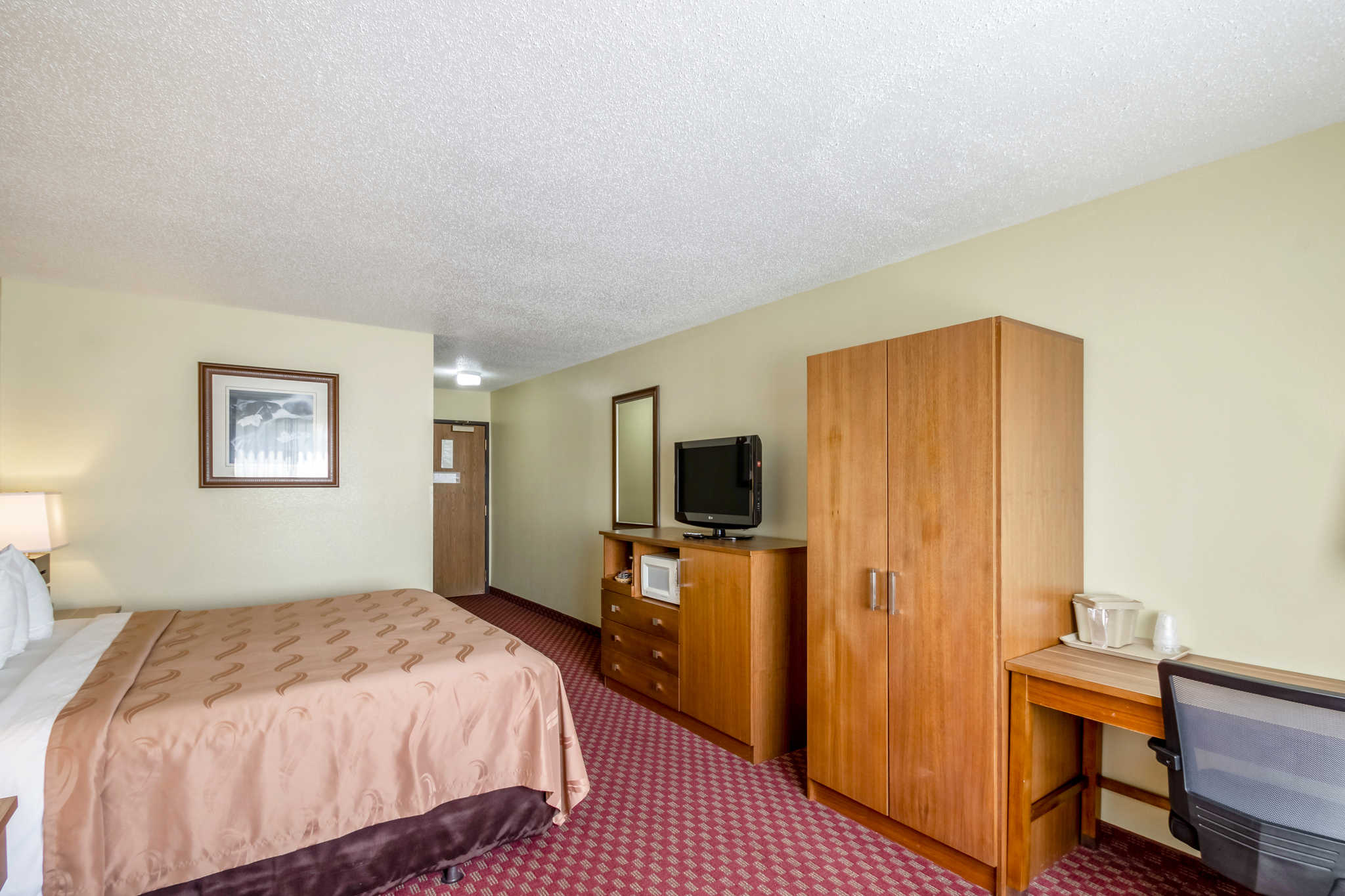 Quality Inn Mineral Point