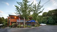 Best Western Woodbury Inn - parcheggio