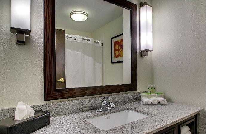 Holiday Inn Express Hotel & Suites Meridian, an Ihg Hotel