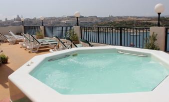 Sliema Marina Hotel