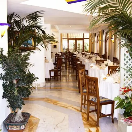 Johanna Park Hotel